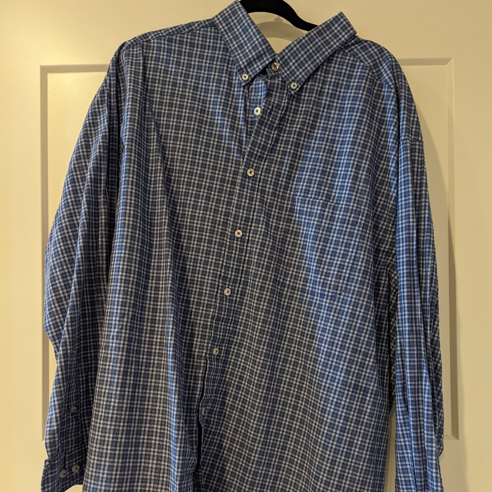 Men's button shirt